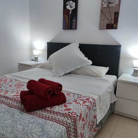 Los Cristianos - Heated Swimming Pool Air-Conditioned Exterior photo