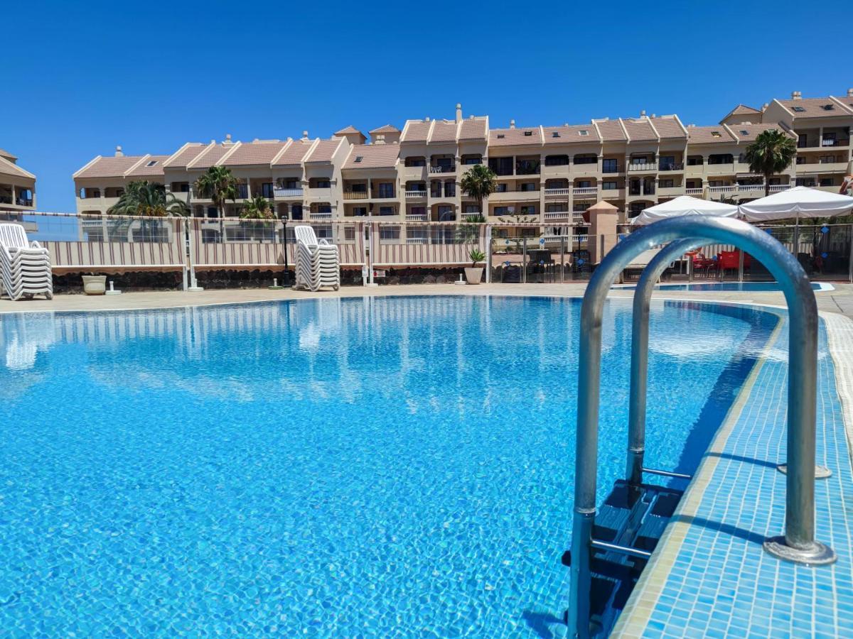 Los Cristianos - Heated Swimming Pool Air-Conditioned Exterior photo