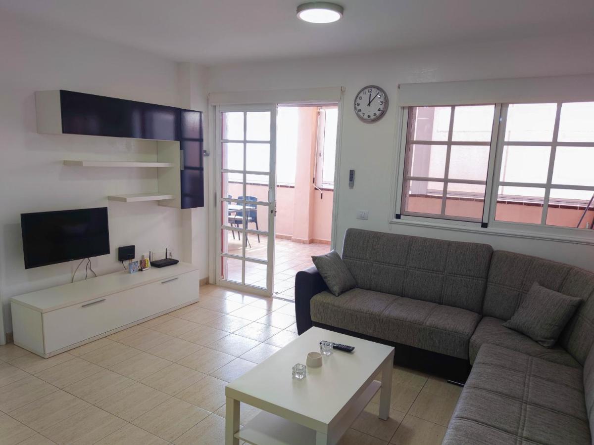 Los Cristianos - Heated Swimming Pool Air-Conditioned Exterior photo