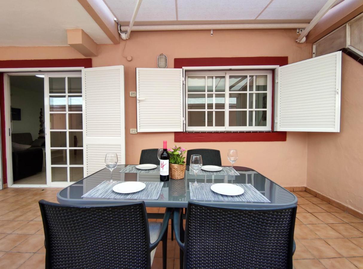 Los Cristianos - Heated Swimming Pool Air-Conditioned Exterior photo