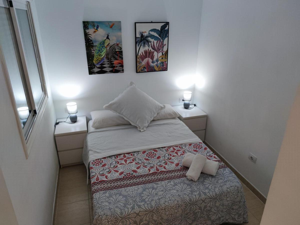 Los Cristianos - Heated Swimming Pool Air-Conditioned Exterior photo