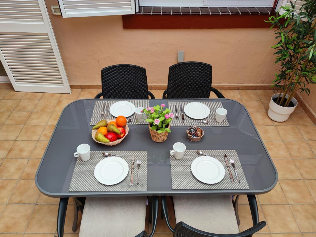 Los Cristianos - Heated Swimming Pool Air-Conditioned Exterior photo